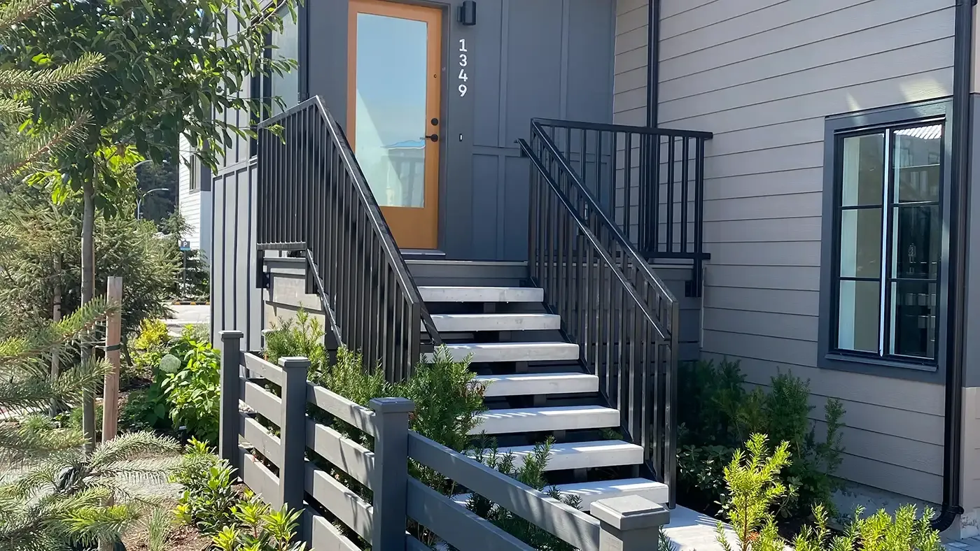 Aluminum & Steel Railings